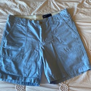 GAP 7 inch shorts